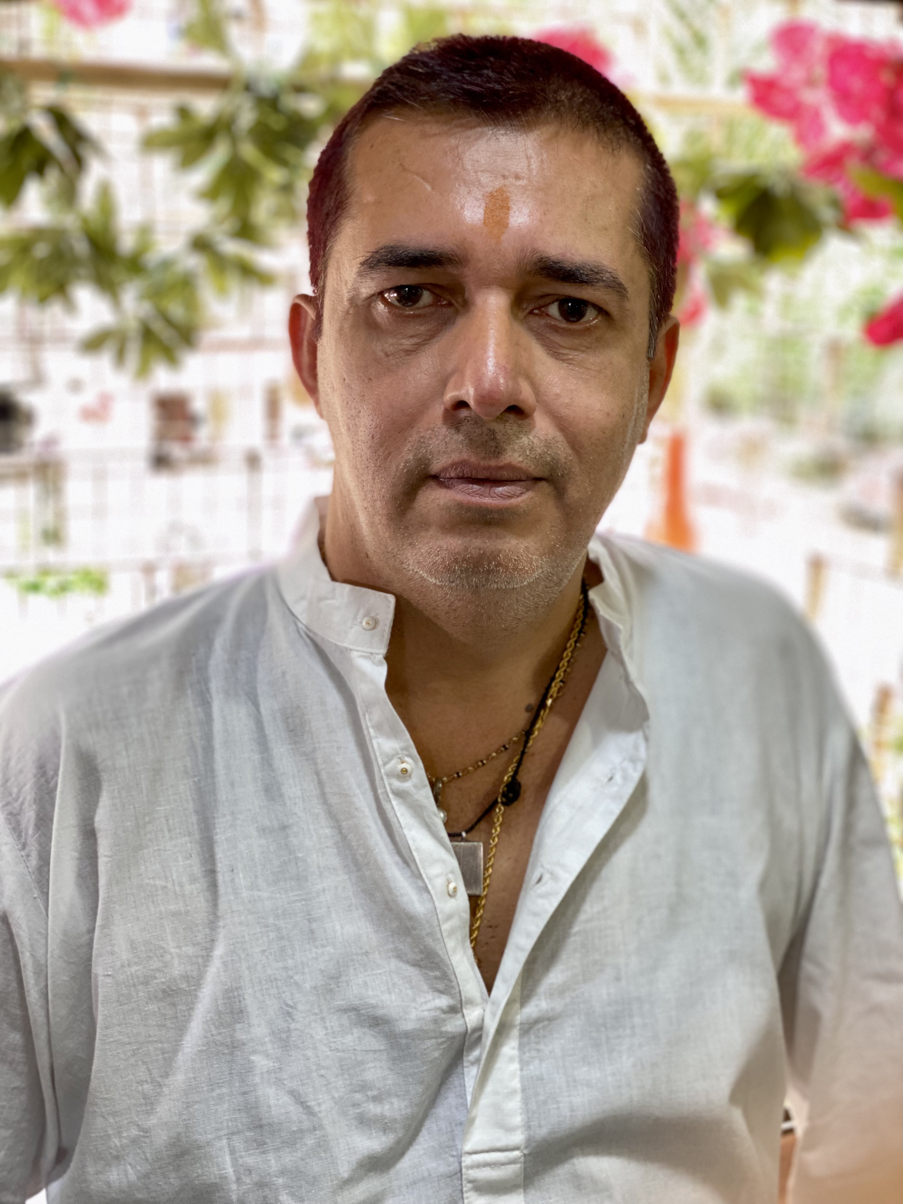 Latest picture for website.jpeg 